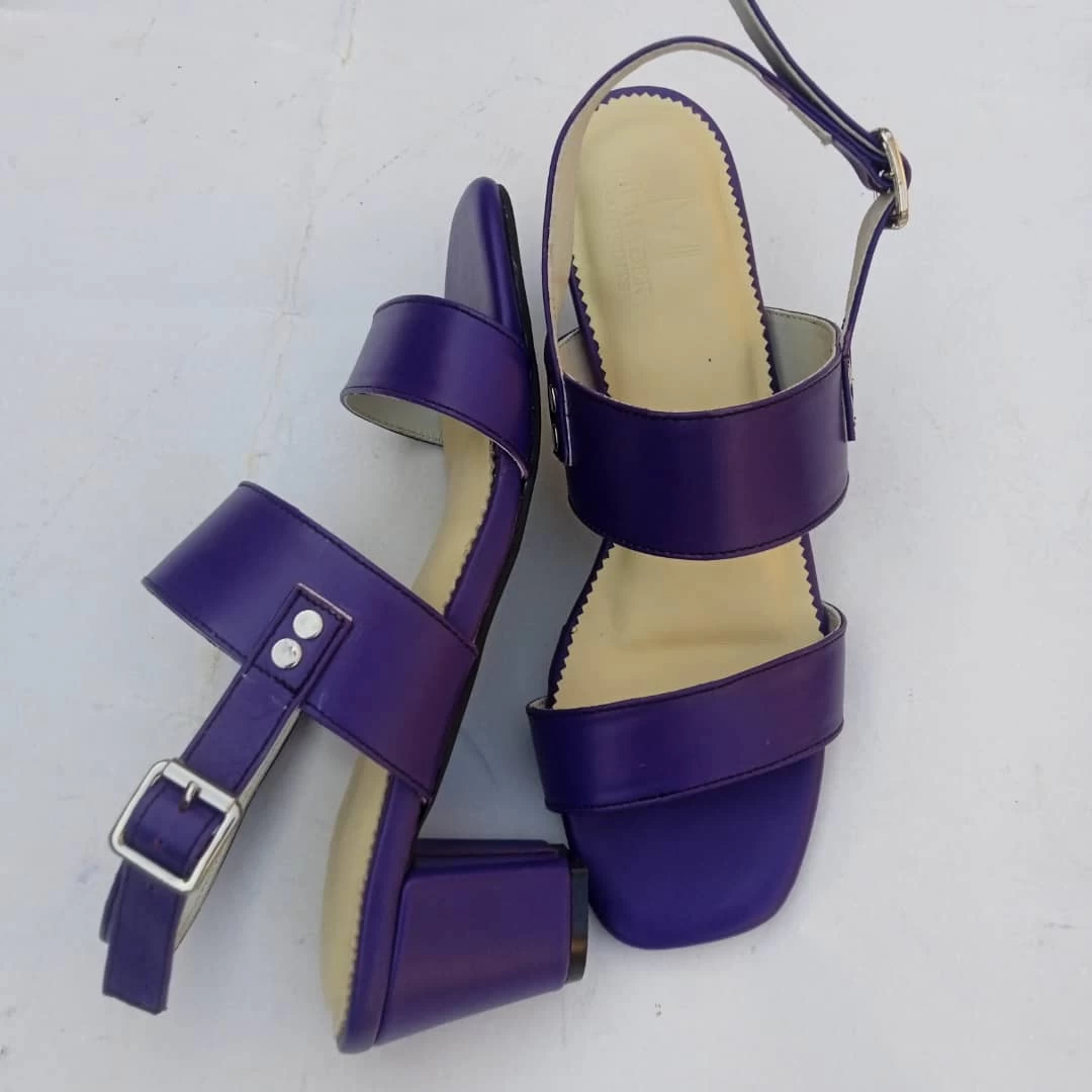 SANDAL SHOES